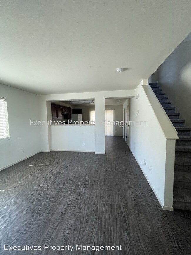 Building Photo - 3 br, 2.5 bath House - 4333 Briggs Ln