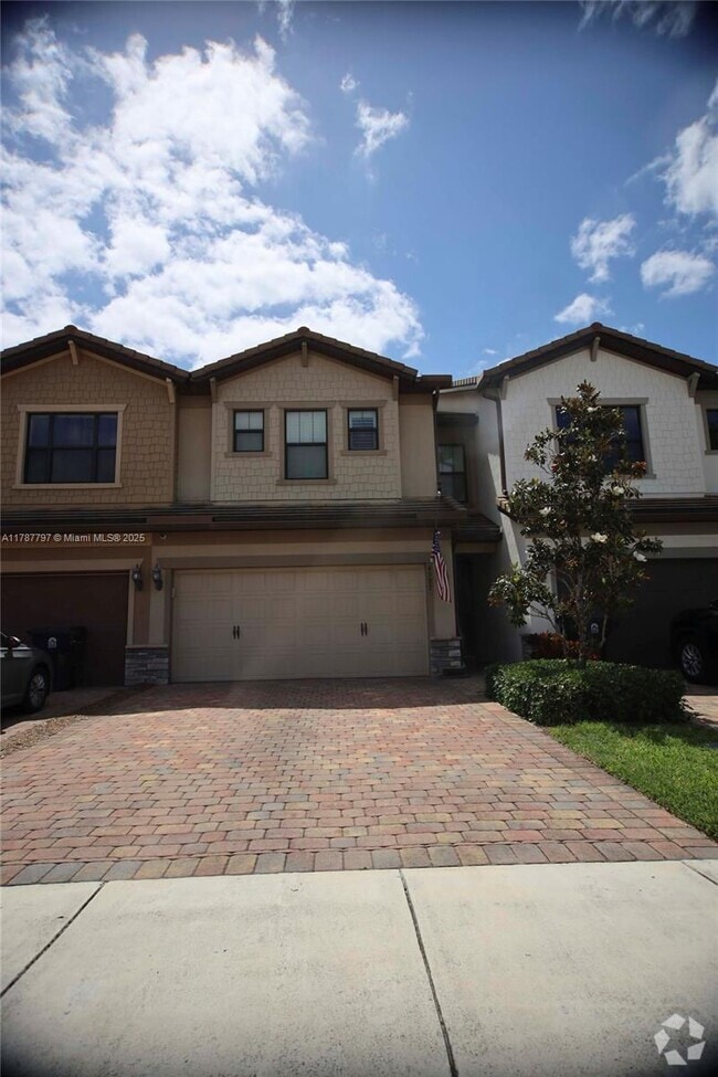 Building Photo - 4587 San Fratello Cir