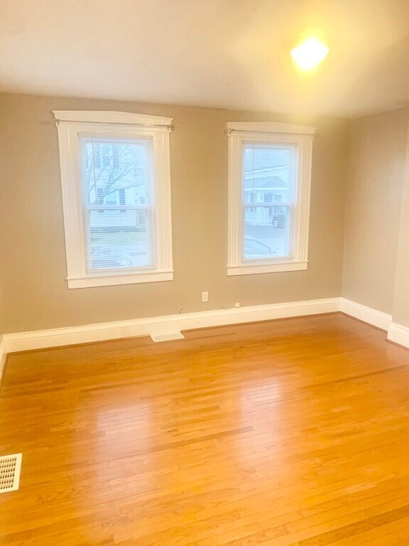 31 Tremont St Unit 31, Braintree, MA 02184 Condo for Rent in Braintree, MA