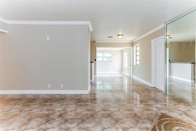 Building Photo - 351 SW 30th Ave, Fort Lauderdale, FL 33312