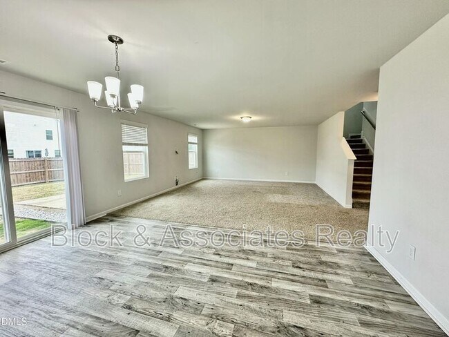 Building Photo - 168 Maple Tree Ln