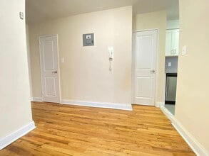 Building Photo - 232 Avenue B