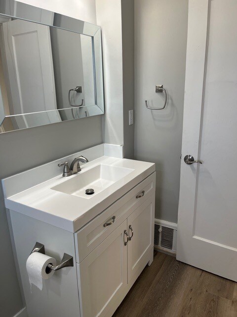 Foto del edificio - 1311 Court Ln