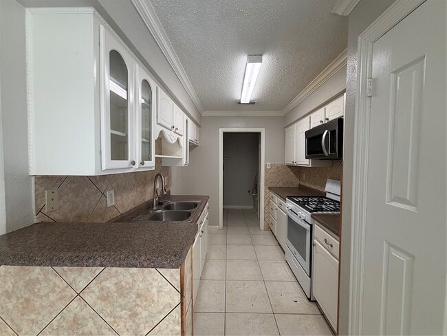 Foto del edificio - 4326 Hawk Meadow Dr