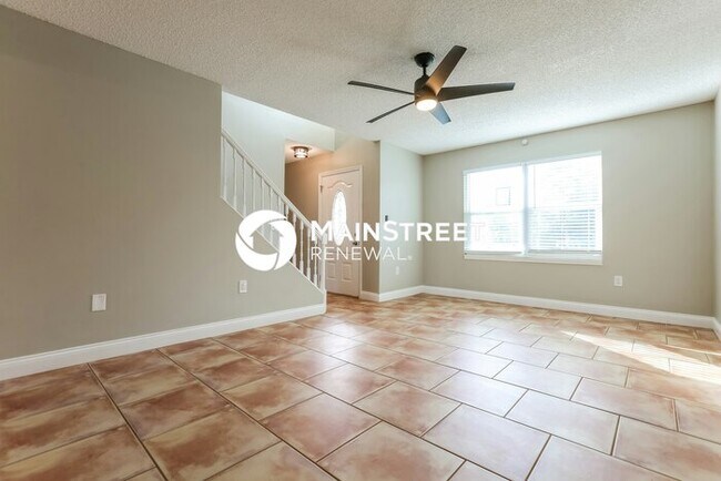 Foto del edificio - 3 Bedroom Pet-Friendly Home in NORTH PORT, FL with Main Street Renewal