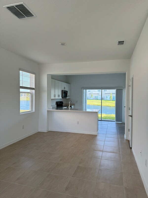 Building Photo - 6167 Whetstone Ct