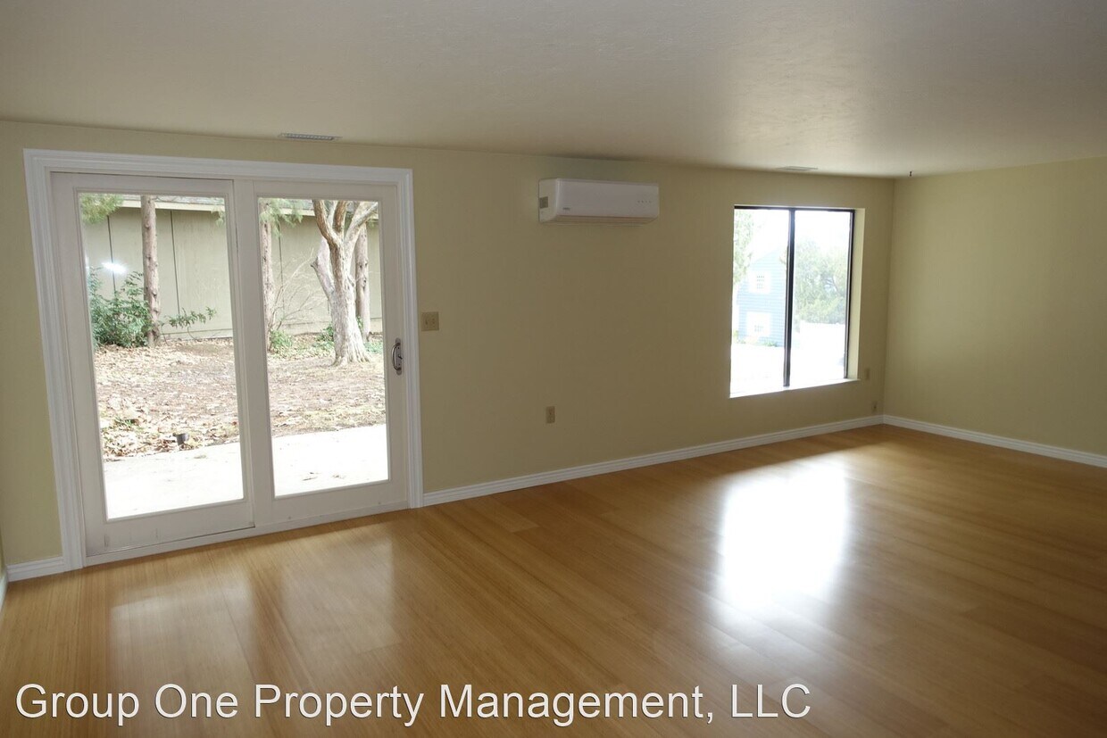 Primary Photo - 1 br, 1 bath House - 2904 E. Starview