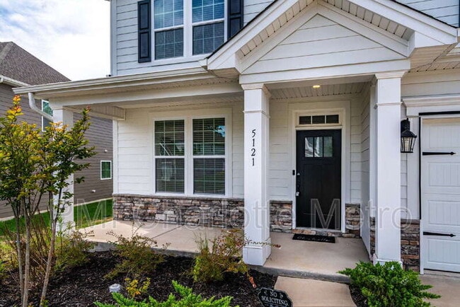 Foto del edificio - 5121 Ennisworth Ln