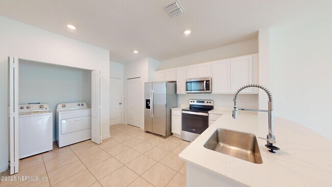 Building Photo - 61 Summer Sand Ct