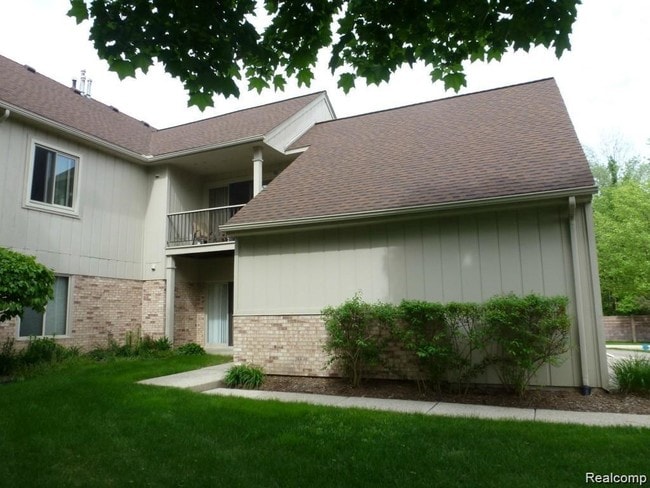 Building Photo - 29316 Laurel Dr