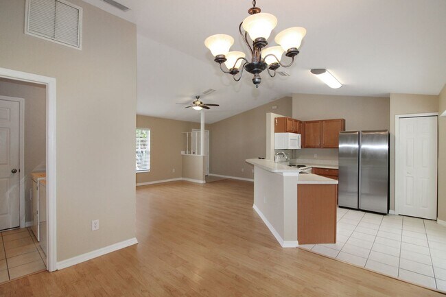 Foto del edificio - North Port Annual Home for Rent