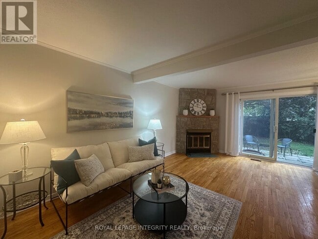 Building Photo - 30 Bujold Ct