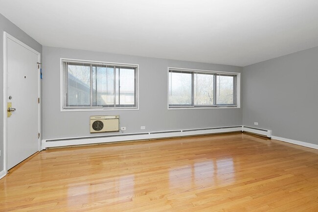 Building Photo - 10604 S Walden Parkway