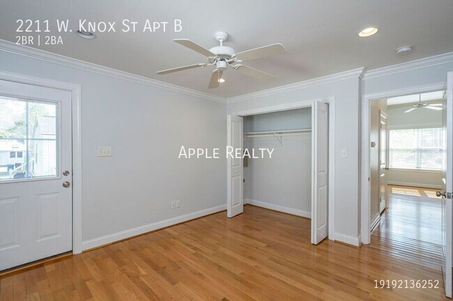 Foto del edificio - 2211 W Knox St