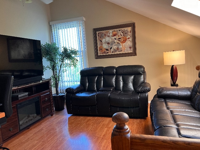 Photo - 2694 College Hill Cir Townhome