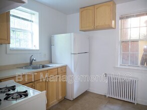 Building Photo - 8007 Garland Ave