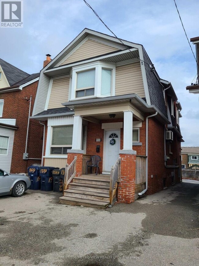 Building Photo - 1733 Dufferin St