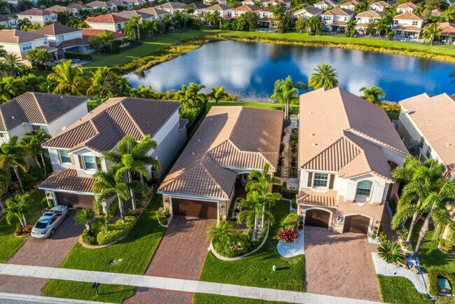 Building Photo - 8235 Adrina Shores Way