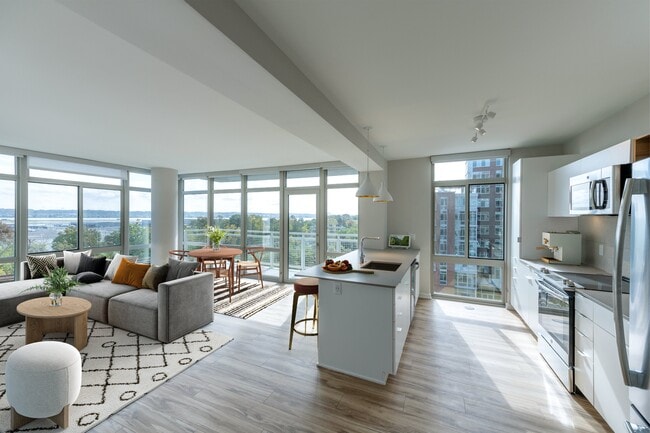 Photo - The Sur Apartments