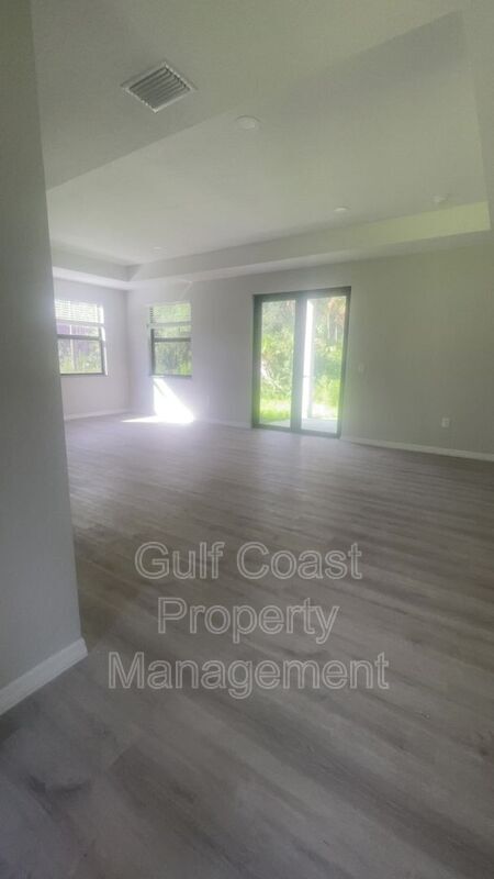 Foto del edificio - 1926 Marlay Ave