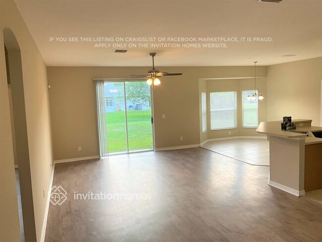 Building Photo - 1440 Kaslo Cir NW