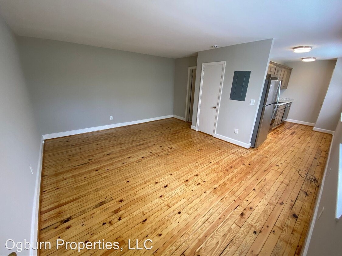 Foto del edificio - 839-1405 Carolina Ave NW