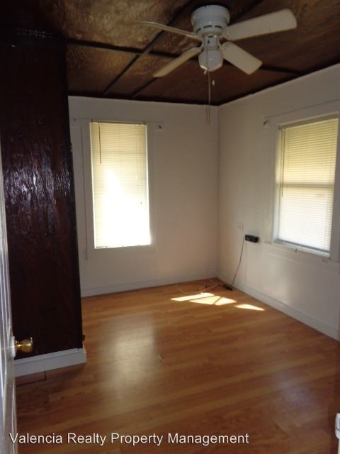 Building Photo - 3 br, 1 bath House - 4301 N 30th St