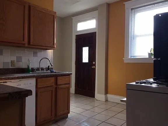 Photo - 2357 Stratford Ave (Cincinnati, OH)