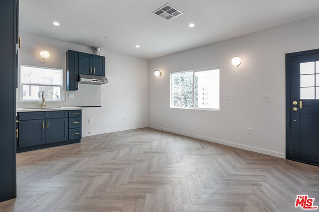 Building Photo - 7320 9th Ave