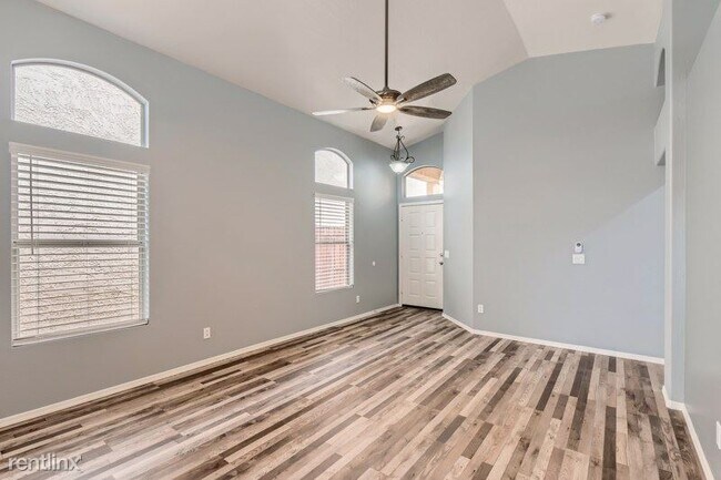 Foto del edificio - 2 br, 2 bath House - 7250 E Knoll Street UNIT