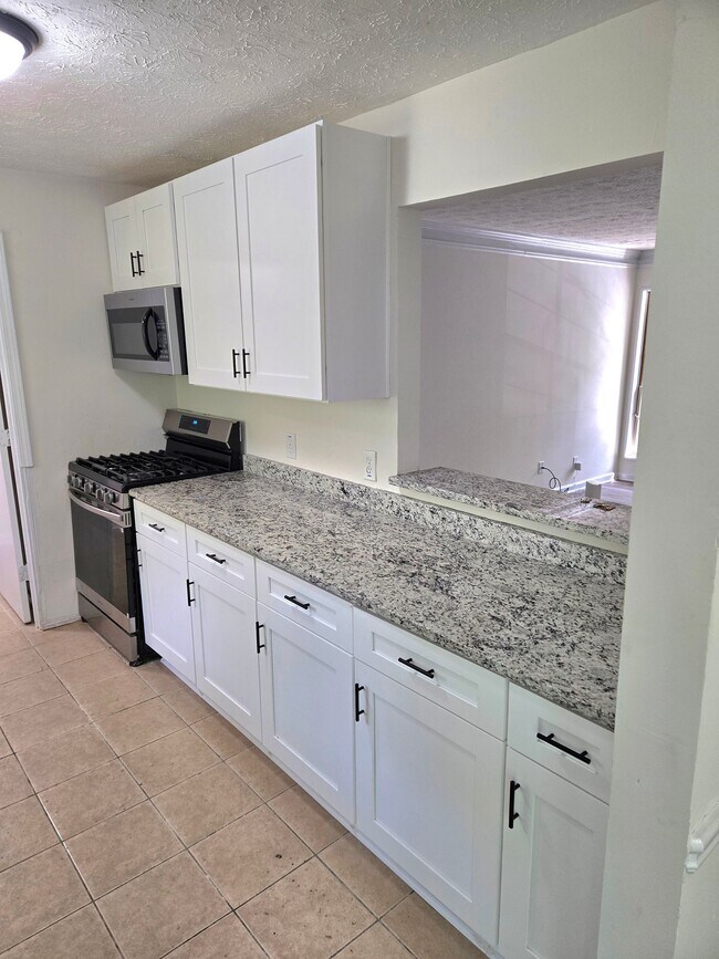 Foto del edificio - 106 Sterling Ct
