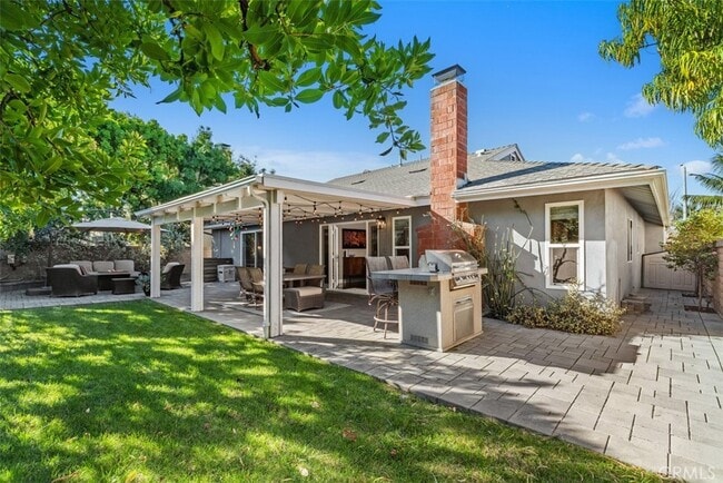 Building Photo - 17552 Putney Cir