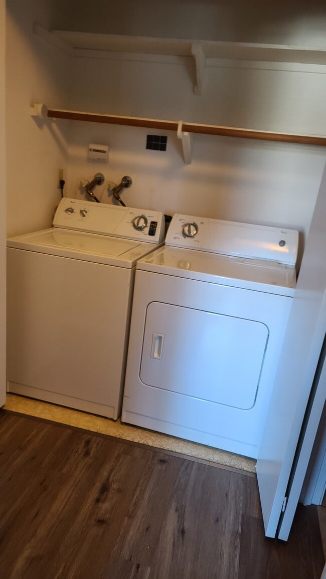 Foto del edificio - 7831 Camino Noguera