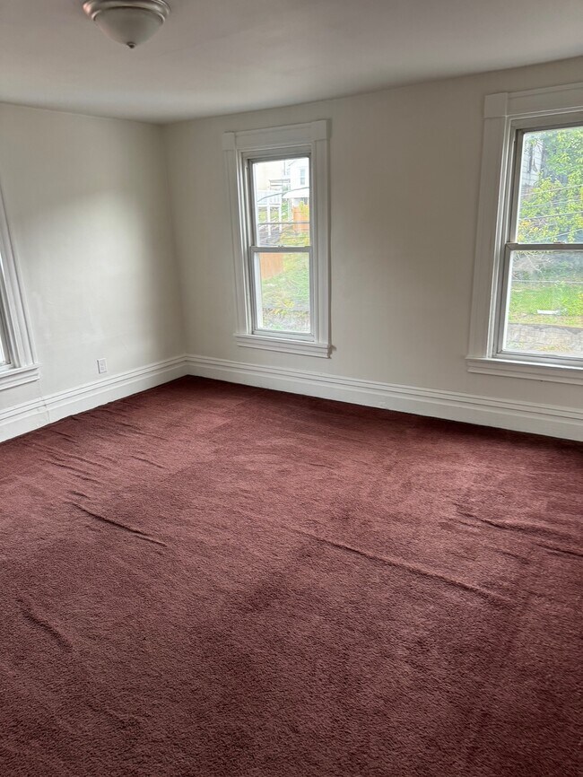 Foto del edificio - 9 Miller Ave