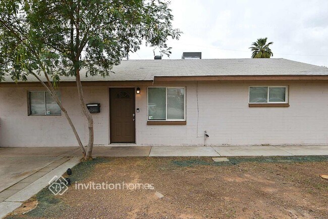 Foto del edificio - 4126 N Mitchell St