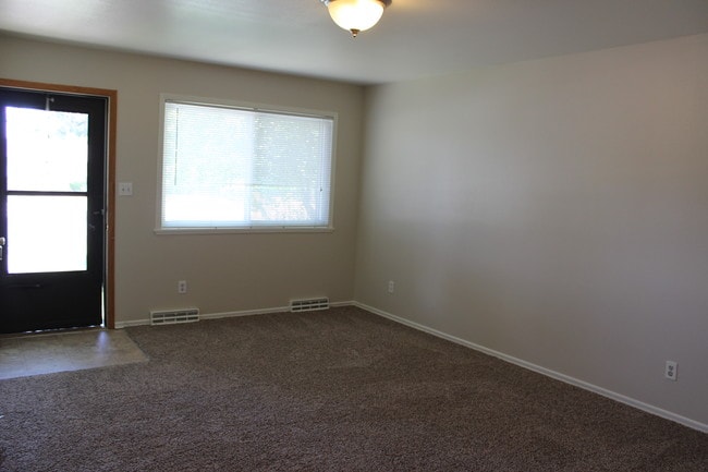 Building Photo - 1113 Hays St