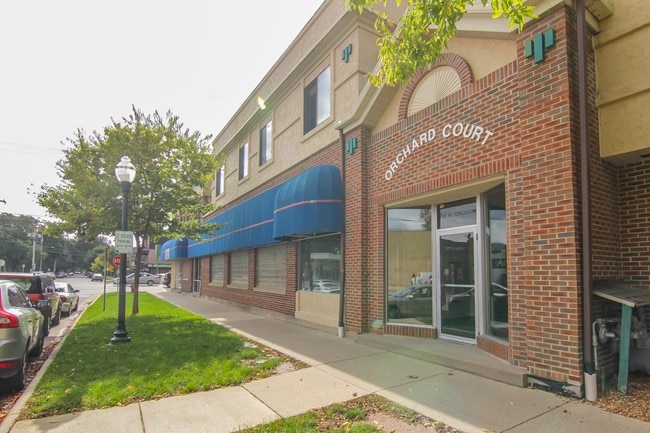 Orchard Court 10 N Orchard St Madison WI 53715 Apartments com Orchard Court 10 N Orchard St Madison WI 53715 Apartments com