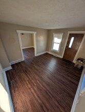 Building Photo - 218 Winckles St