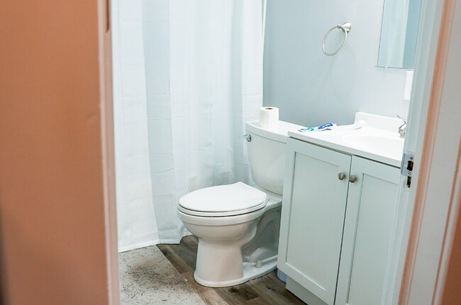 Building Photo - 1214-1216 S 9th ST