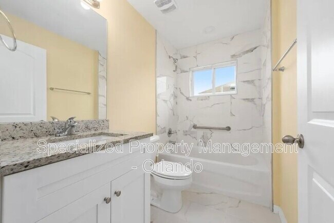 Building Photo - 4451 SW 170th Street Rd