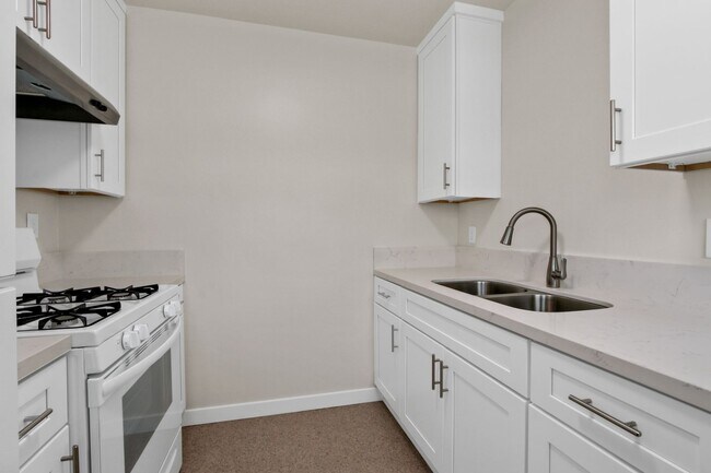 Foto del edificio - 10900 Santa Monica Blvd