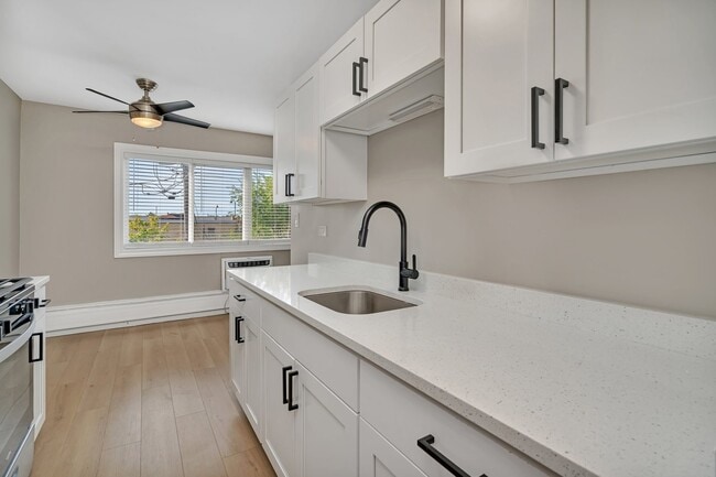 Building Photo - 24 N Parkside Ave