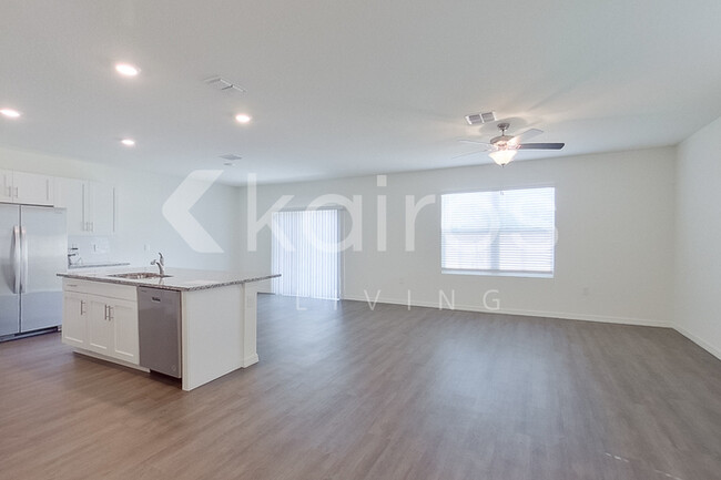 Foto del edificio - 32137 Katelin Cir