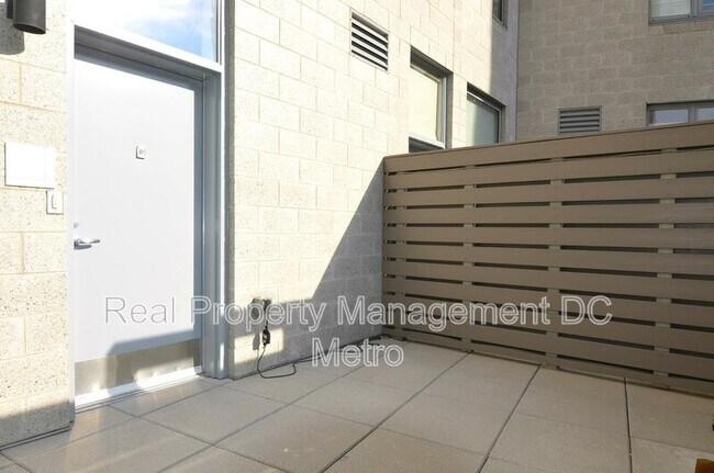 Foto del edificio - 1414 Belmont St NW