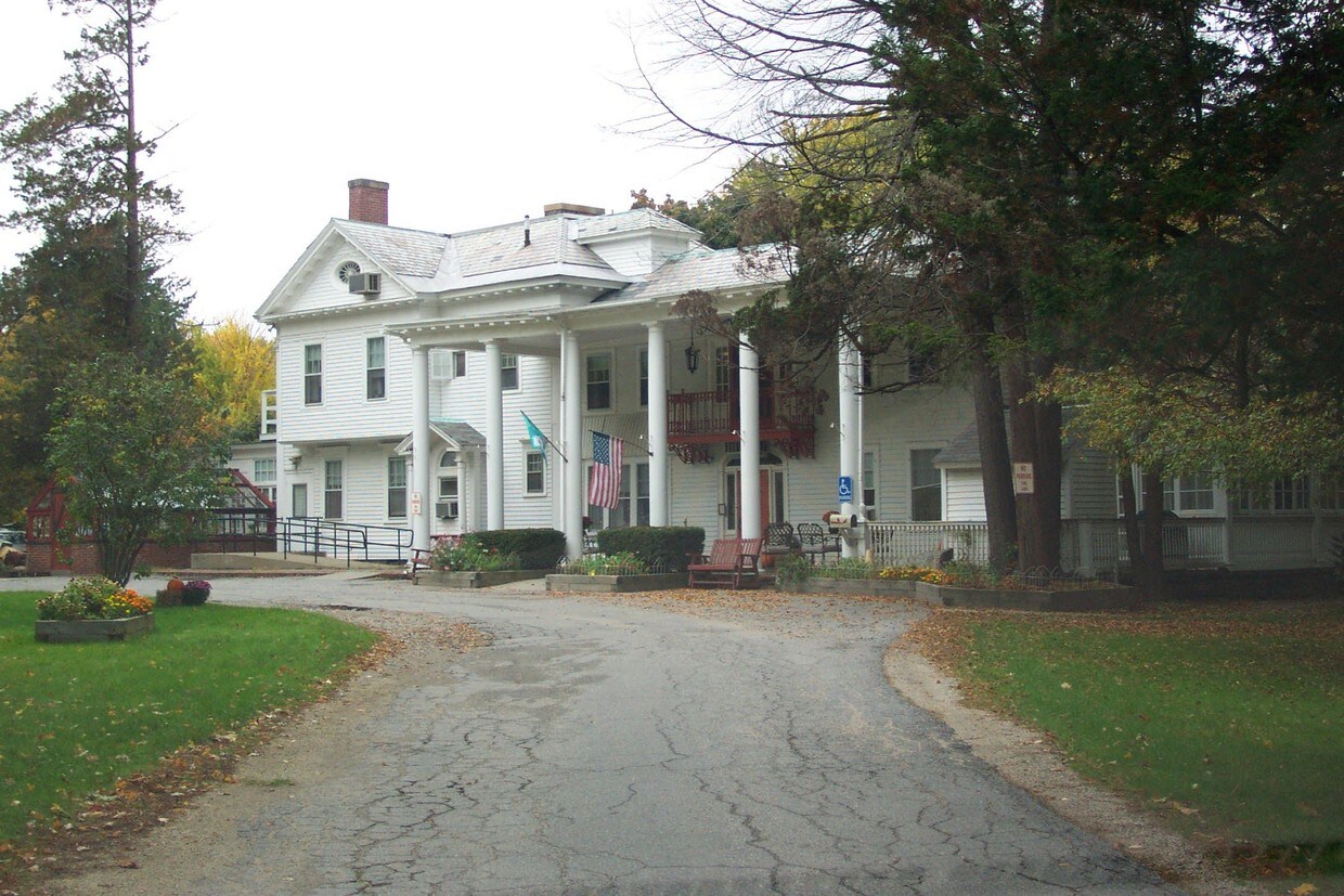 Foto del edificio - 23 N Brigham Hill Rd