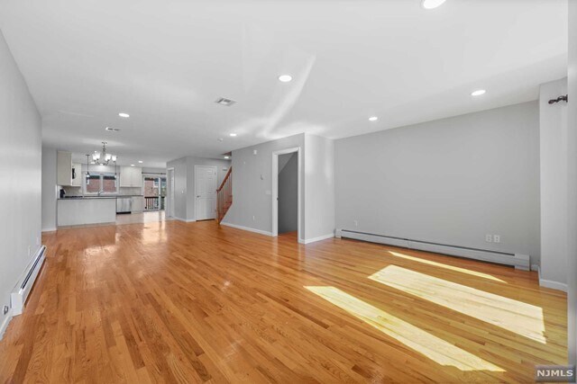 Building Photo - 243A Warren Ave