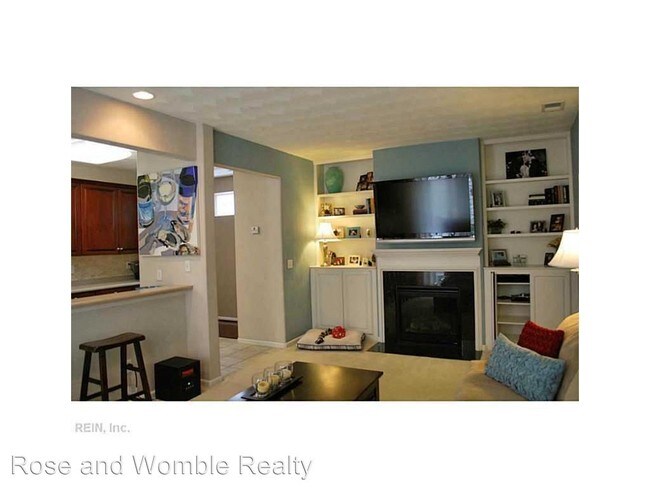 Building Photo - 2043 Queens Point Dr