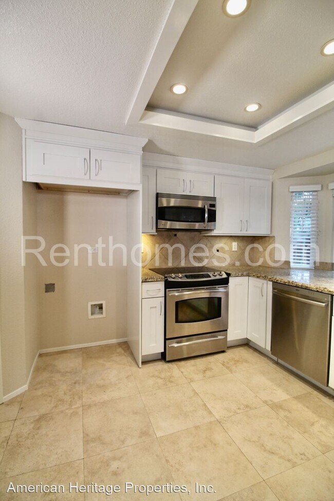 Foto del edificio - 4 br, 3 bath House - 10089 Branford Road