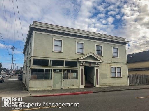 Building Photo - 1301-1305 California St