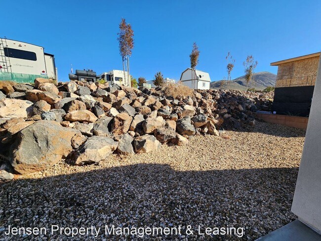 Building Photo - 2 br, 2 bath House - 103 Black Rock Road